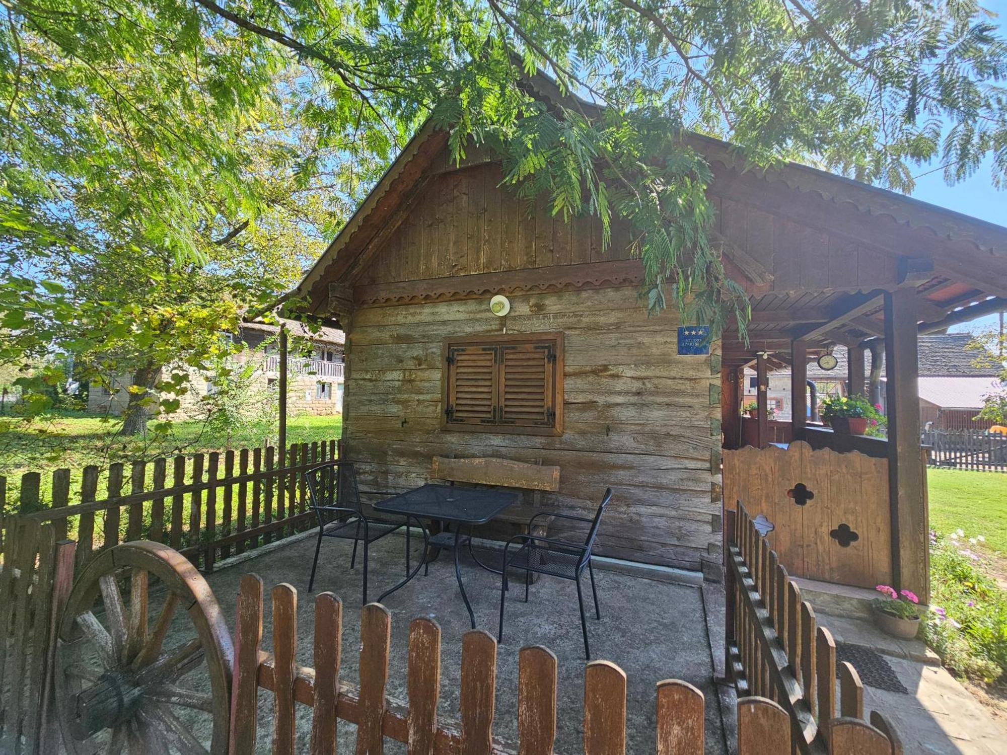 Apartments Kuvarna Čigoč エクステリア 写真