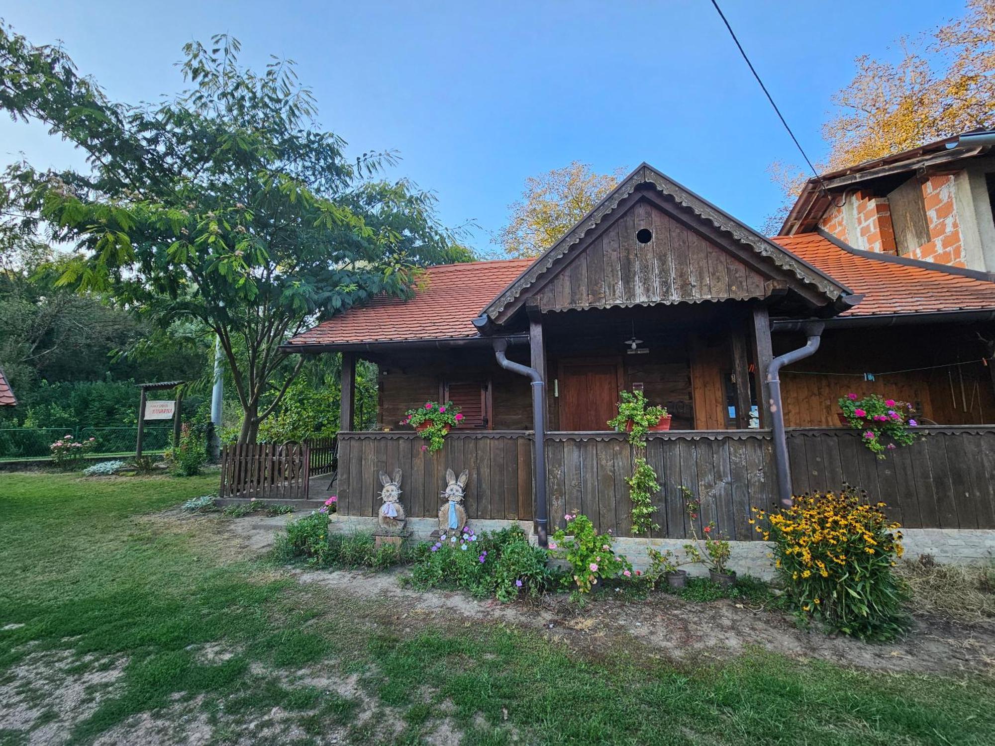 Apartments Kuvarna Čigoč エクステリア 写真